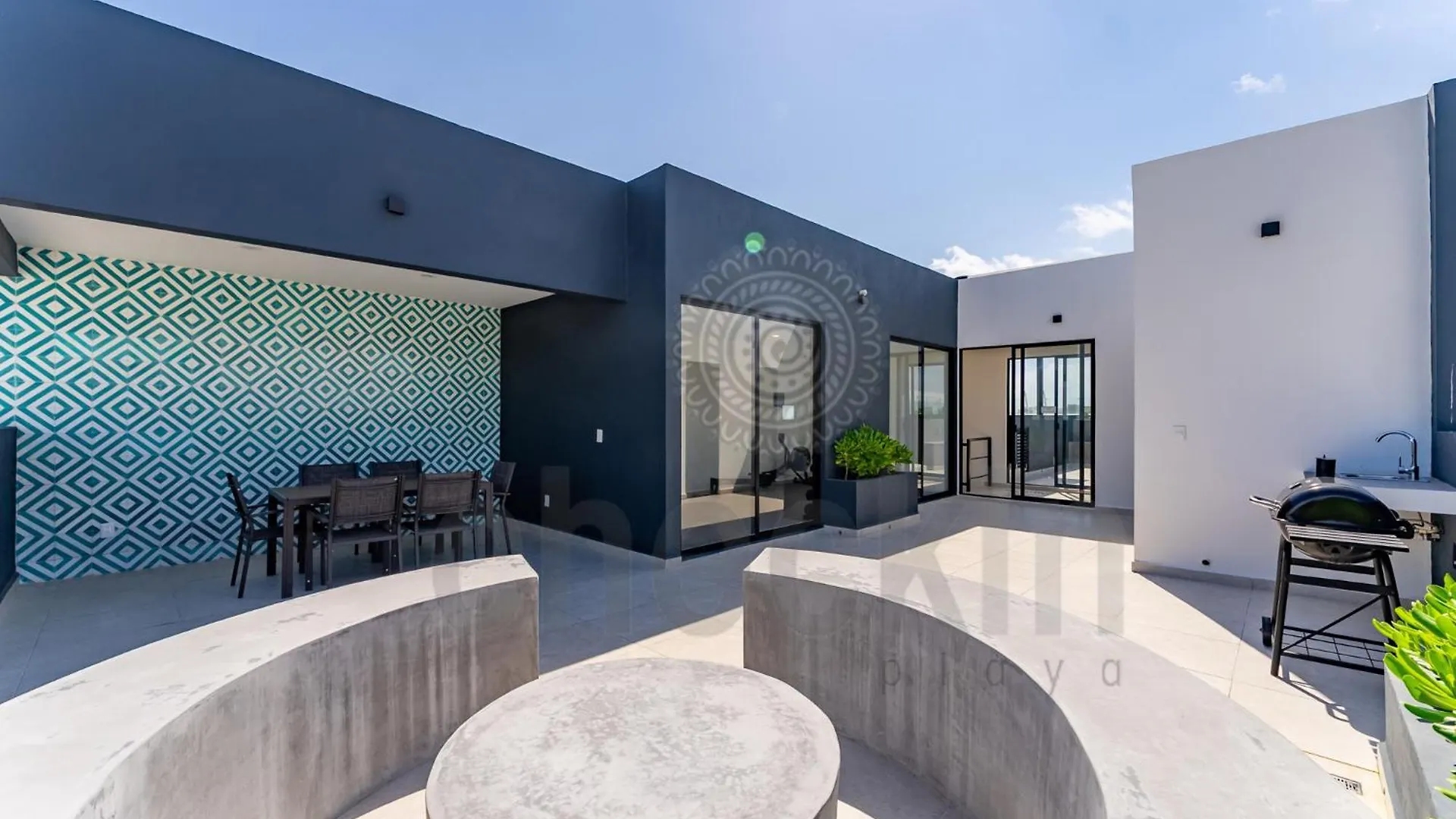Beachside Breeze Near 5Th & 38 Beach Playa del Carmen Apartmán